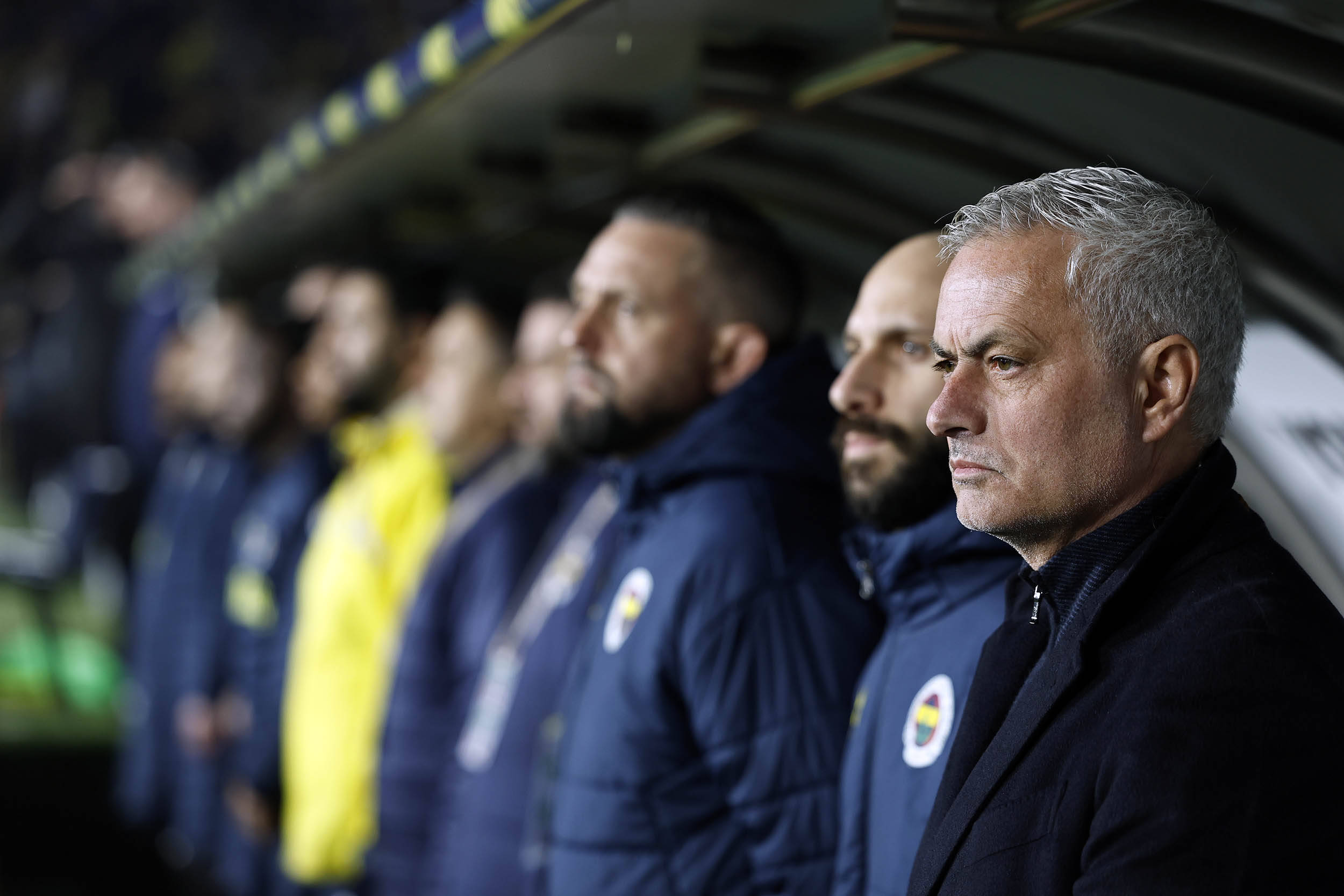 违约金来了，1500万！穆里尼奥与费内巴切闹翻，德甲神帅来替！